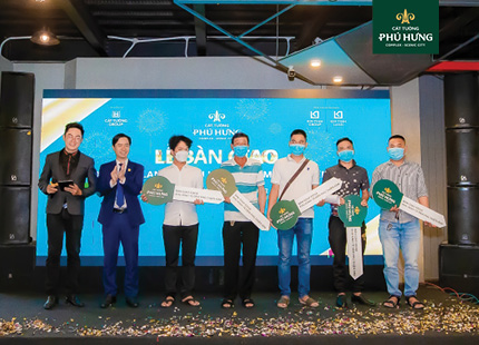 44 kiosk thuộc phân khu Thái Lan tại khu kinh tế đêm Phú Thiên Kim chính thức được bàn giao
