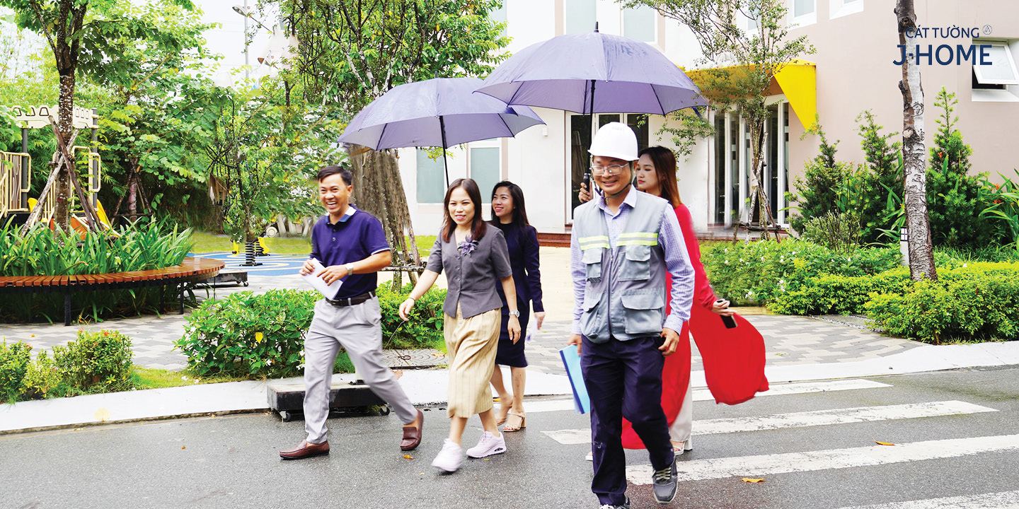 Bàn giao sổ Cát Tường J-Home